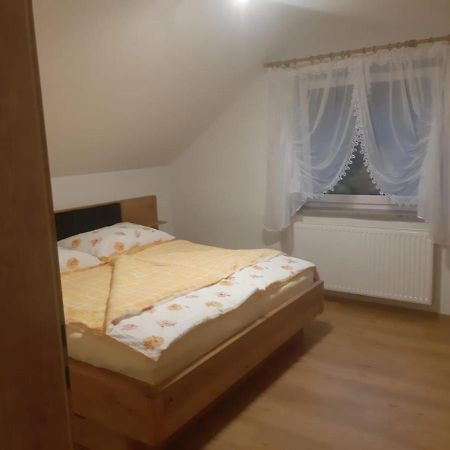 Ferienwohnung Anika Kleinlobming 外观 照片